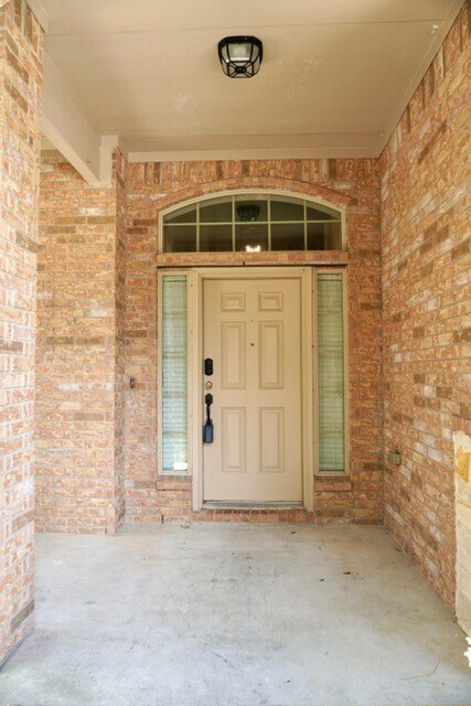 Foto del edificio - 20319 Little Wing Dr