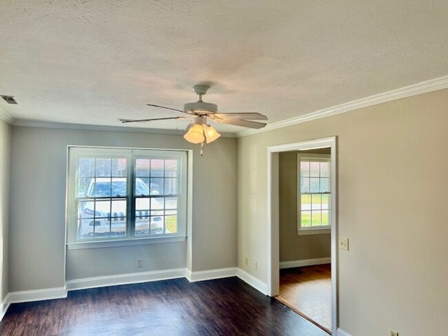 Foto del edificio - Hennon Dr #238