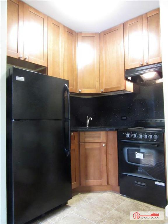 Building Photo - 532 W 145th St