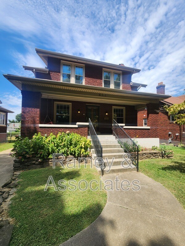 Foto del edificio - 831 Eastern Pkwy