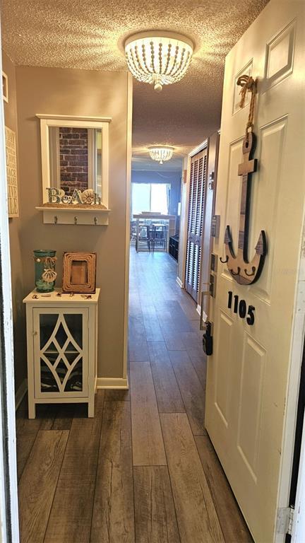 Foto del edificio - 4575 Cove Cir