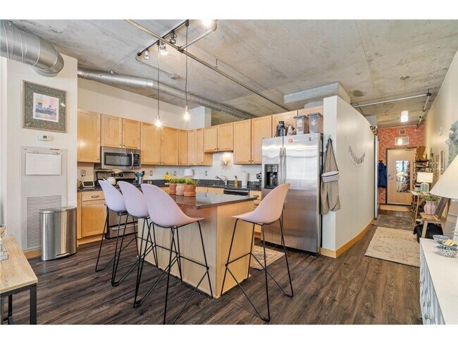 Foto del edificio - 720 N 4th St