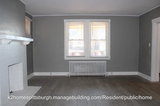 Building Photo - 198 St Joseph St