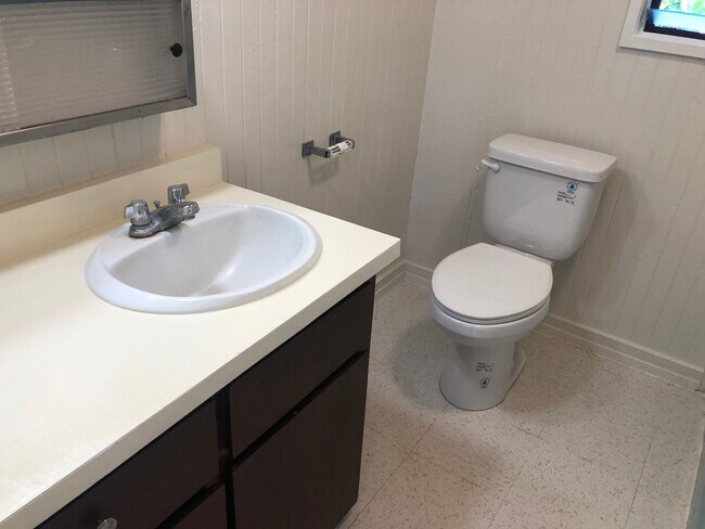 Foto del edificio - Charming 2BR/1BA Home