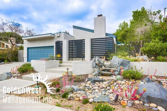 Primary Photo - Modern Single Story 3Bdm 2Ba Home in Beaut...