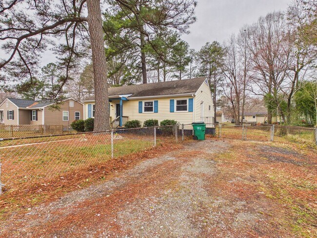 Foto del edificio - 1018 Barlen Dr