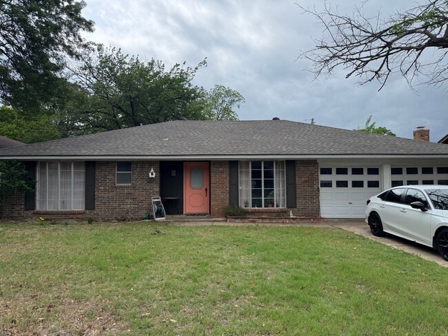 Building Photo - 810 Cornish Oak Ct