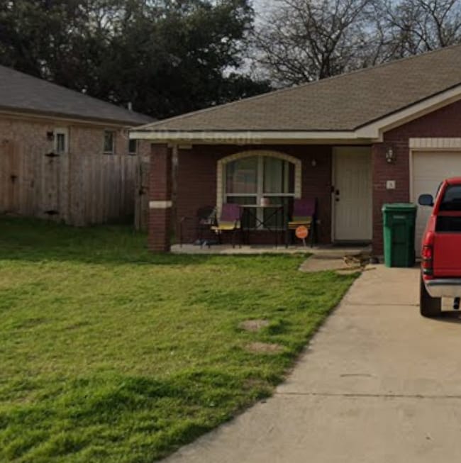 Building Photo - 314 Jeff Gordon Dr
