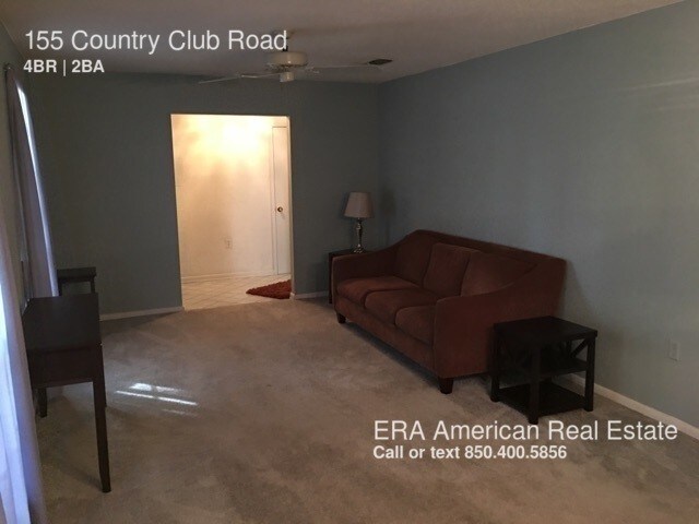 Building Photo - 155 Country Club Rd
