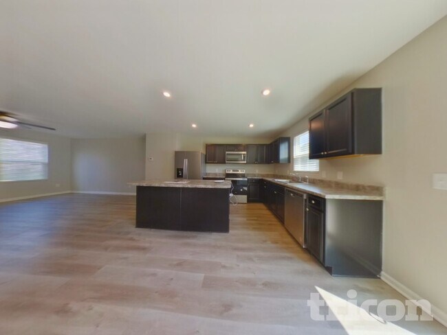 Foto del edificio - 120 Castlebrook Dr