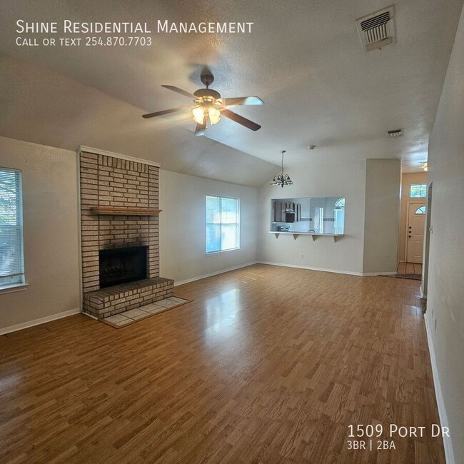 Building Photo - 1509 Port Dr