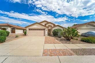 Building Photo - 2461 E Stone Stable Dr