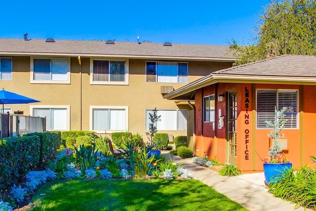 Grand Regency Apartments Apartments Escondido, CA