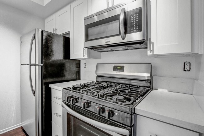 Building Photo - Franklin Place