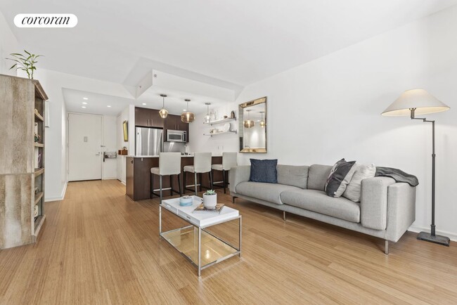 Building Photo - 350 W 53rd St