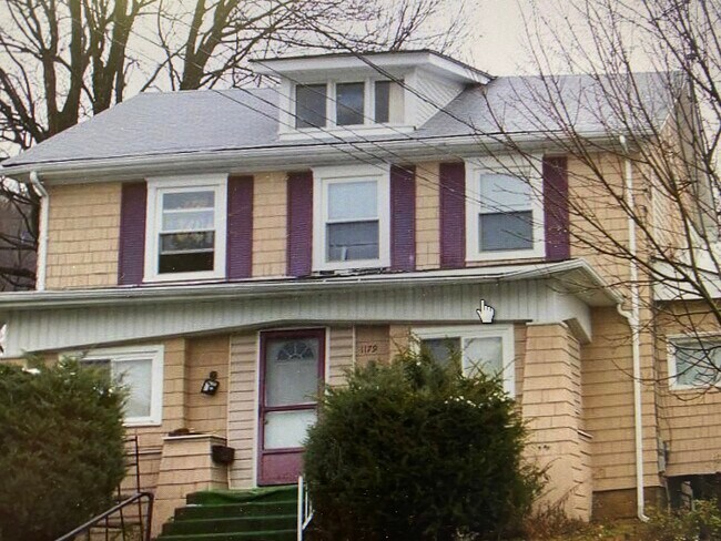 Front of 3 unit building - 1179 Philadelphia St