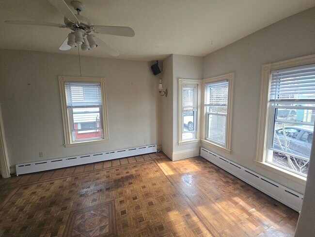 Foto del edificio - 21 Mountain Ave