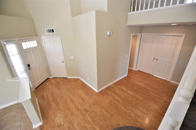 Building Photo - 21841 Agajanian Ln