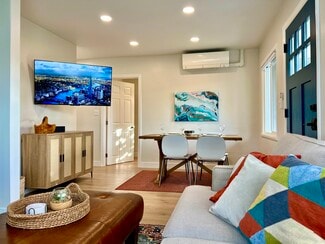 Building Photo - 2824 S Orange Dr