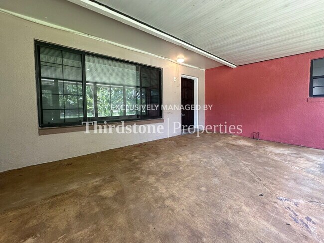 Foto del edificio - 1038 La Marche Dr