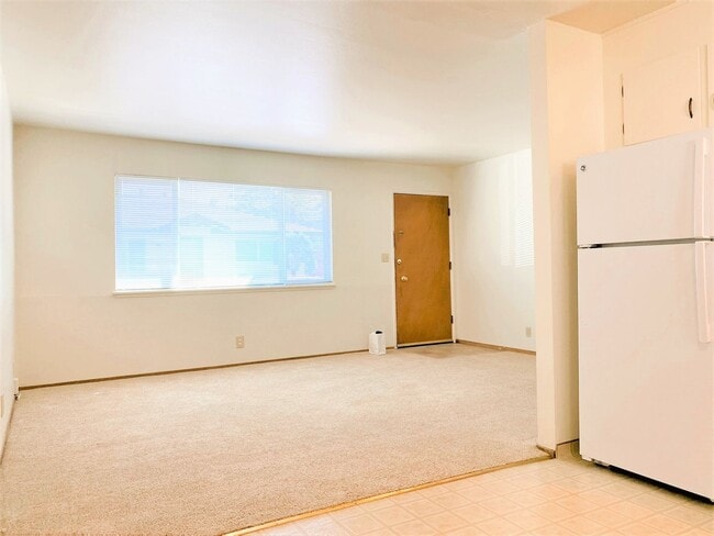 Building Photo - 8790 Petaluma Hill Rd