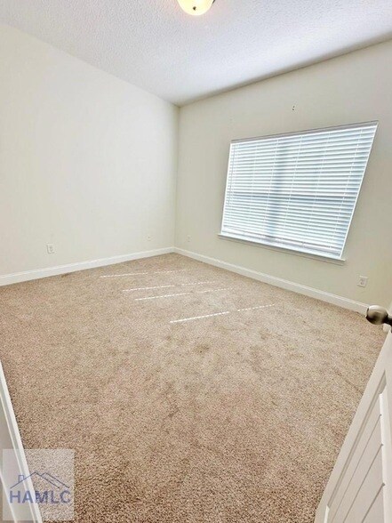 Foto del edificio - 158 Stout Ln