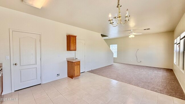 Foto del edificio - 2499 S Marble St