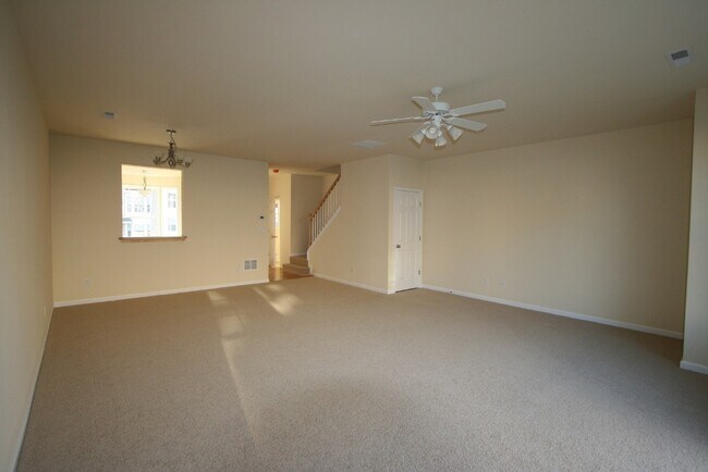 Foto del edificio - 2454 N Berkshire Rd