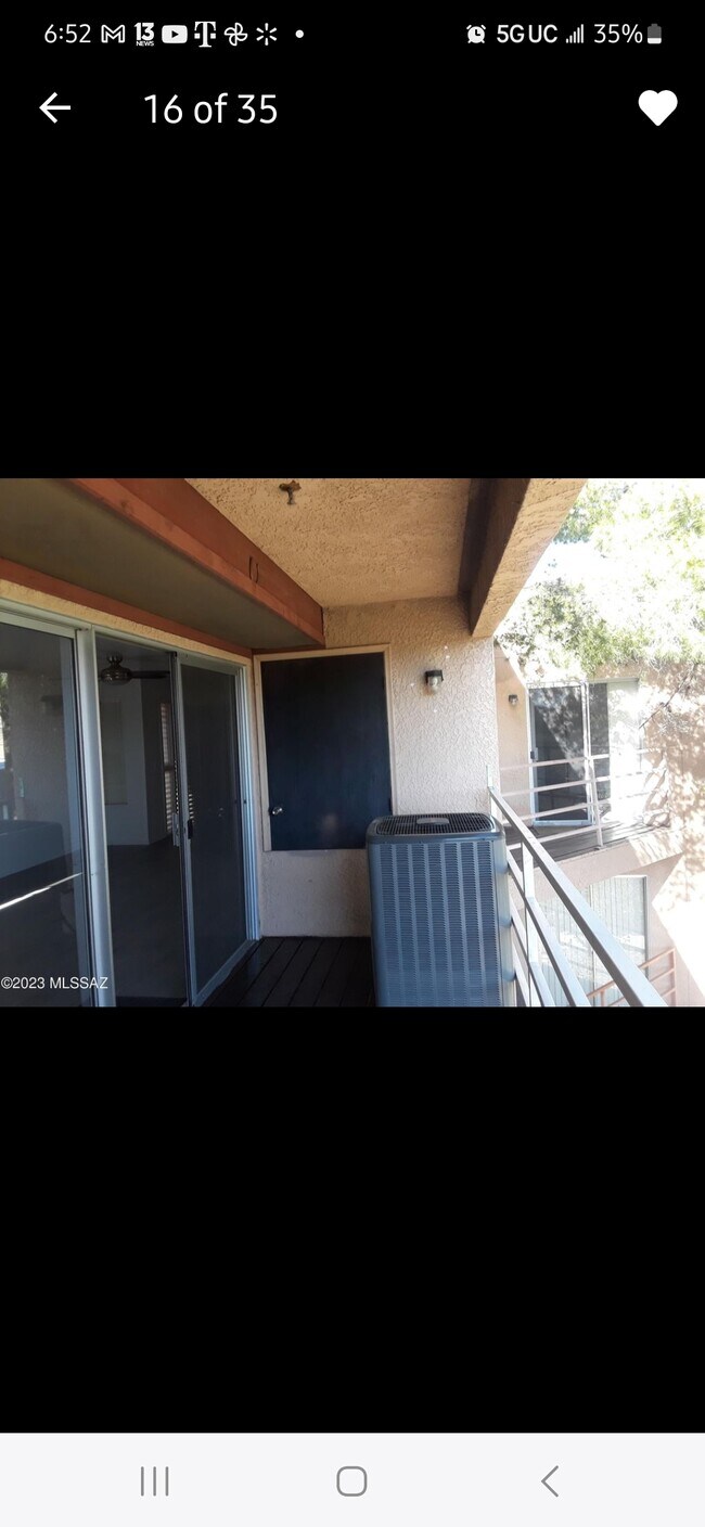 Foto del edificio - 2601 W Broadway Blvd