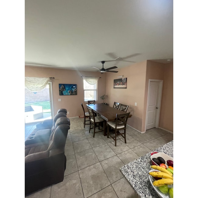 Foto del edificio - 1617 N Westfall Trl