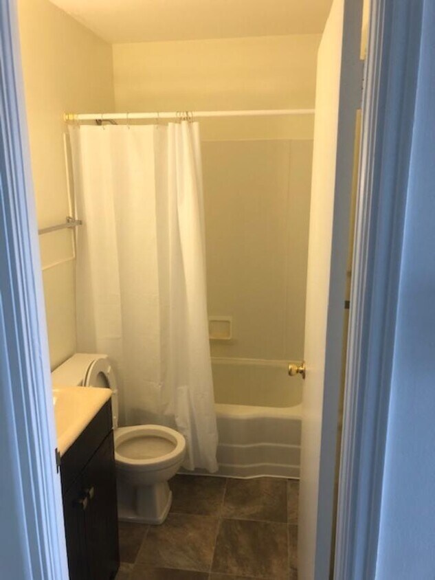 Foto principal - 2827 W 26th St