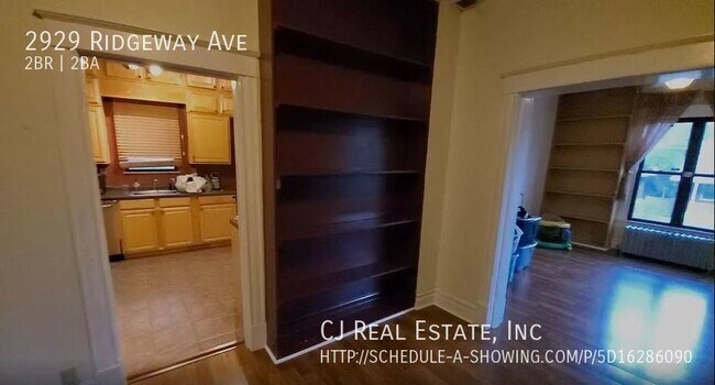 Building Photo - 2929 Ridgeway Ave