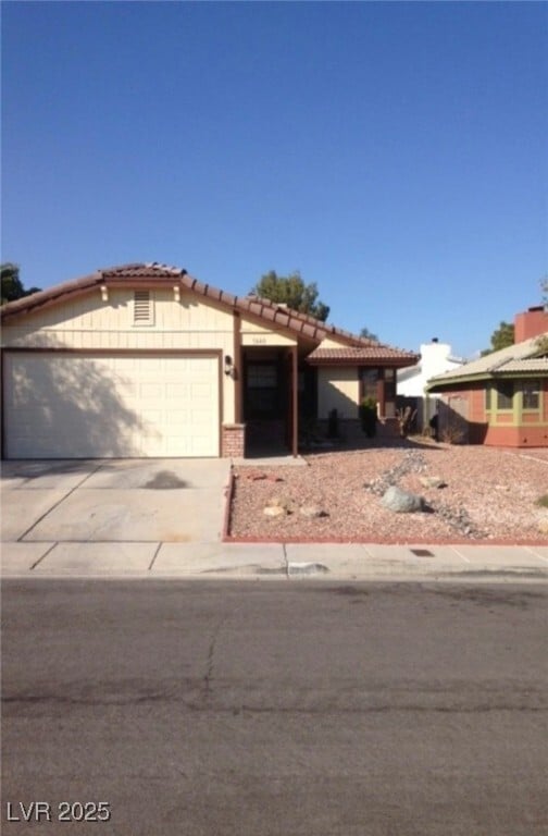 Primary Photo - 7440 Lattimore Dr
