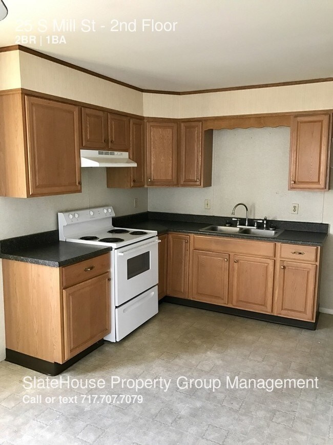 25 S Mill St Unit 2nd Floor Annville Pa 17003 Apartment For Rent In Annville Pa Apartments Com