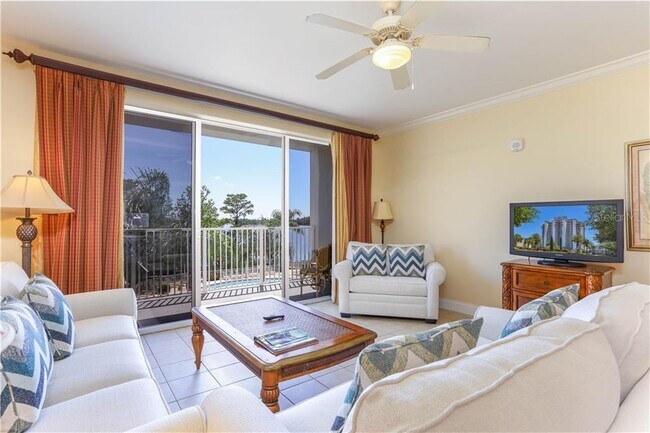 Building Photo - 13415 Blue Heron Beach Dr