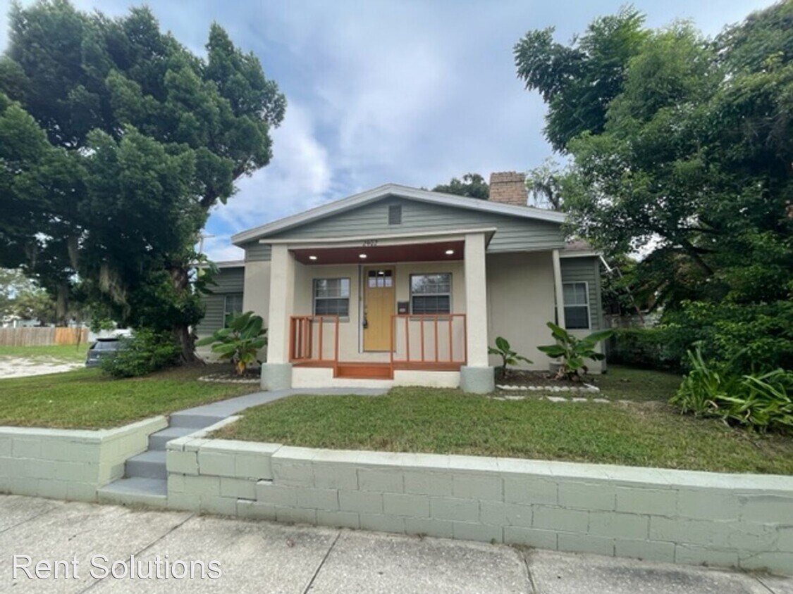 Primary Photo - 3 br, 2 bath House - 2402 E 17th Ave