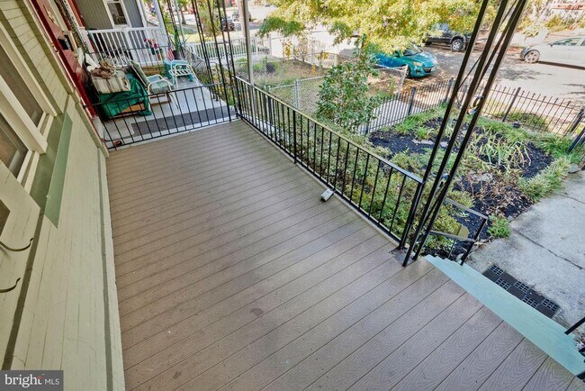 Foto del edificio - 426 Shepherd St NW