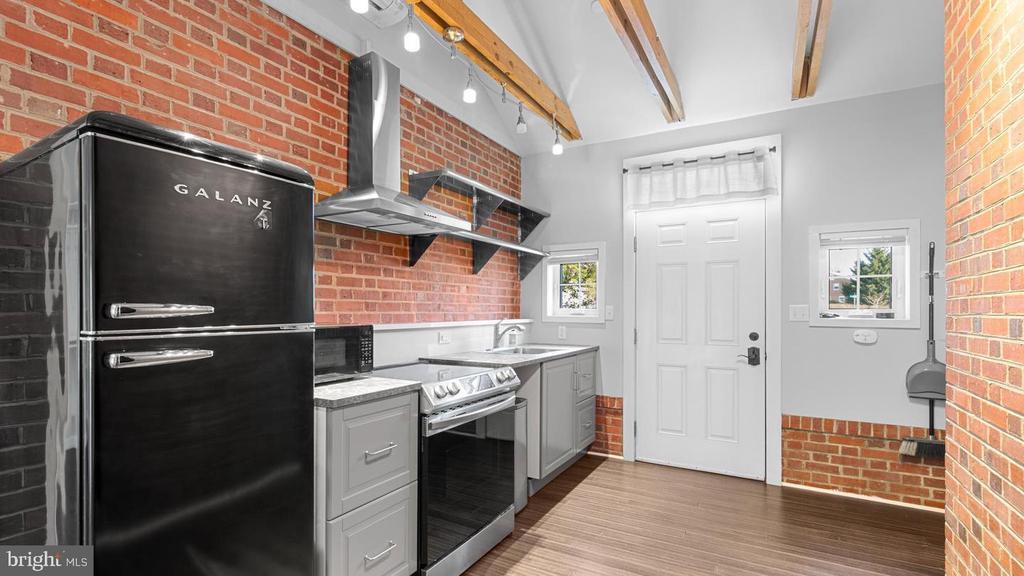 Foto principal - 429 S Washington St