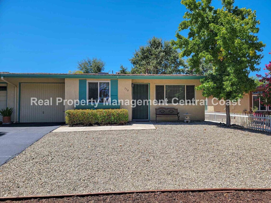 Primary Photo - AVAILABLE NOW - Charming Home in 55+ Commu...