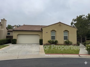 Building Photo - 27027 Sunningdale Way