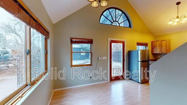 Foto del edificio - 1824 W Colorado Ave