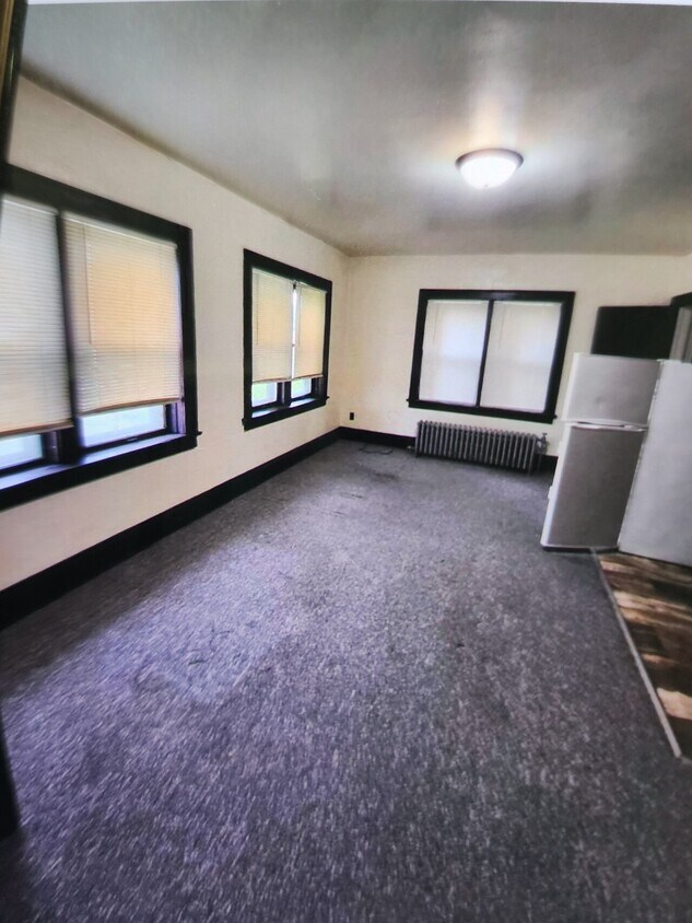 5310 Beloit Rd Unit 1, West Milwaukee, WI 53214 Condo for Rent in West Milwaukee, WI