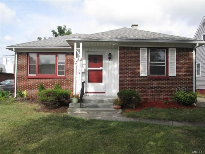 Primary Photo - 2 bedroom in Tonawanda-Town NY 14217