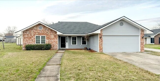 Building Photo - HOME FOR RENT | Lake Charles