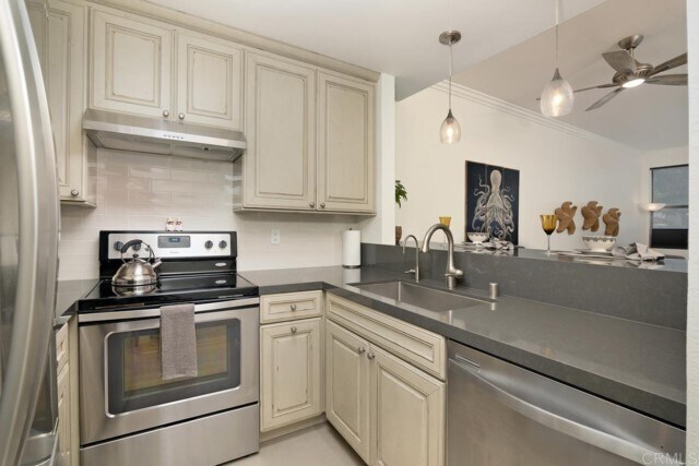 Building Photo - 2228 River Run Dr