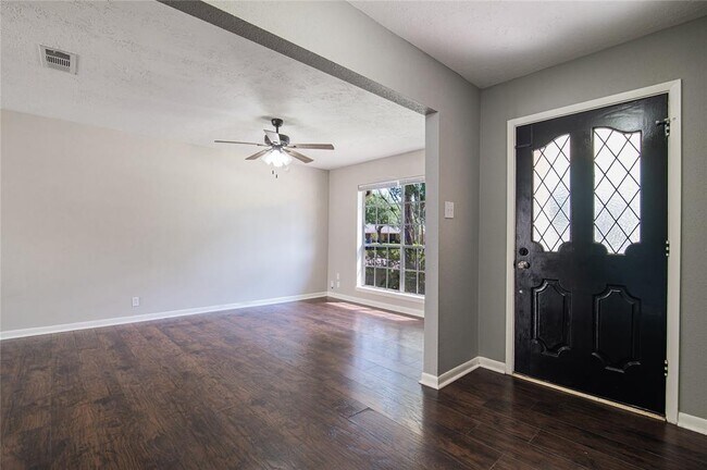 Foto del edificio - 17122 Blackhawk Blvd