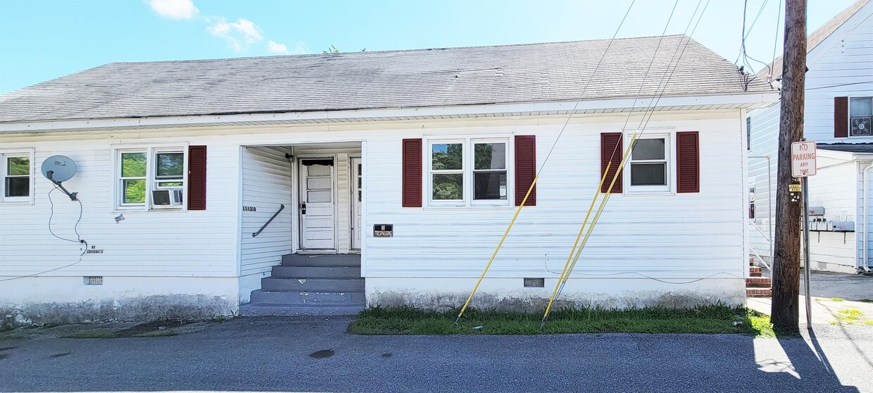 11831 Beechwood St, Princess Anne, MD 21853 Townhome Rentals in