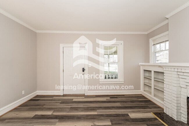 Foto del edificio - 3260 Balsam Ave SW