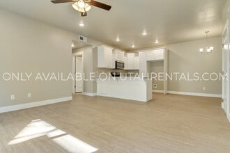 Building Photo - 1128 S 820 E