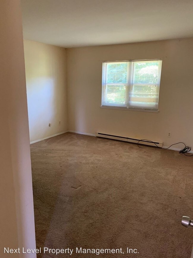 Foto del edificio - 2 br, 1 bath House - 16 Whitegate Rd, Unit B